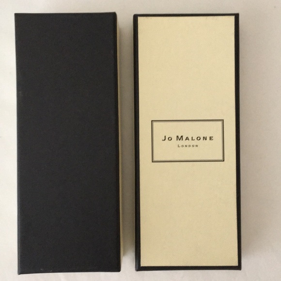 Jo Malone Gift Box - Picture 4 of 5